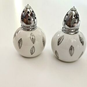 Vintage Irice Handpainted Salt and Pepper Shakers